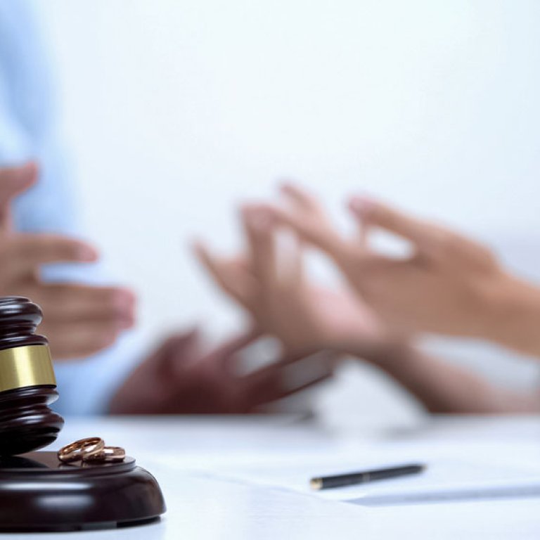 Divorcio. Legitimación para instar el proceso